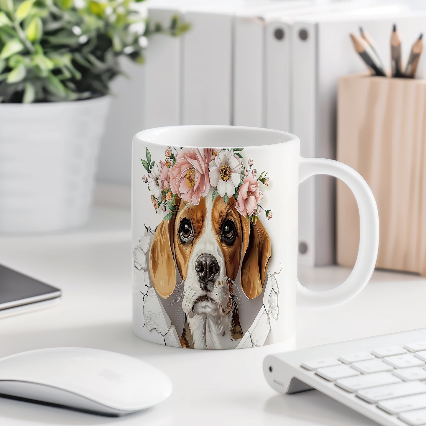 Hrnek s Beagle psem v květinové koruně