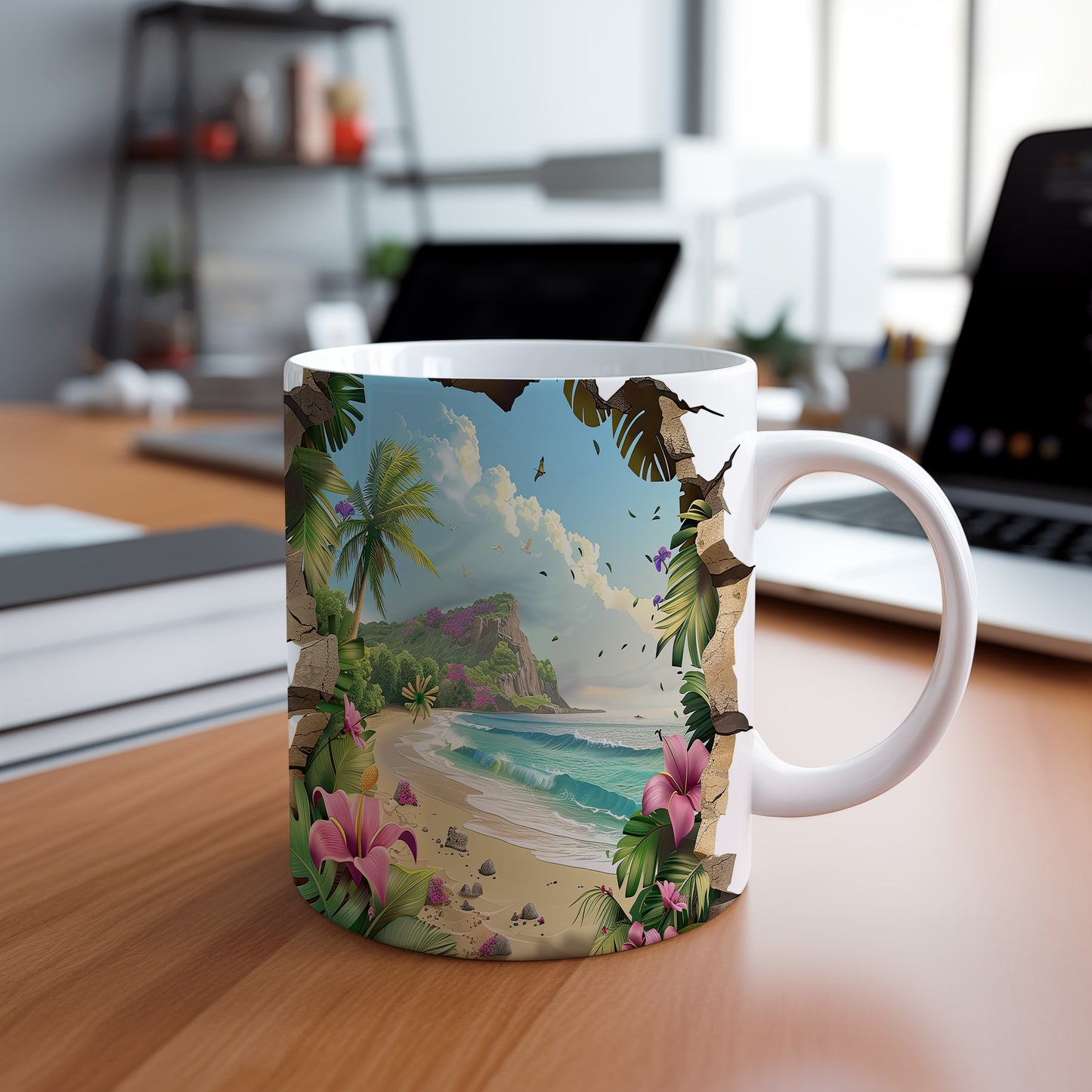 Hrnek s tropickou pláží a květinami
