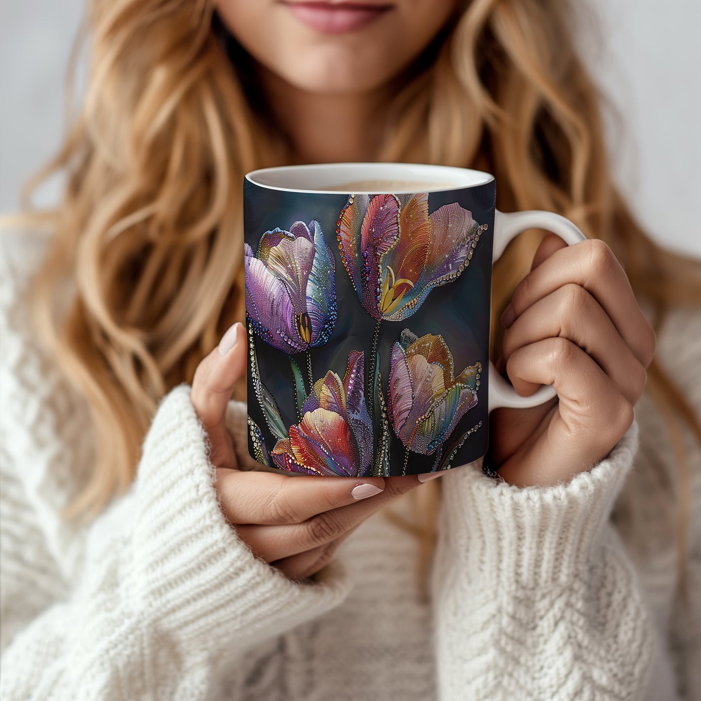 Hrnek s barevnými tulipány