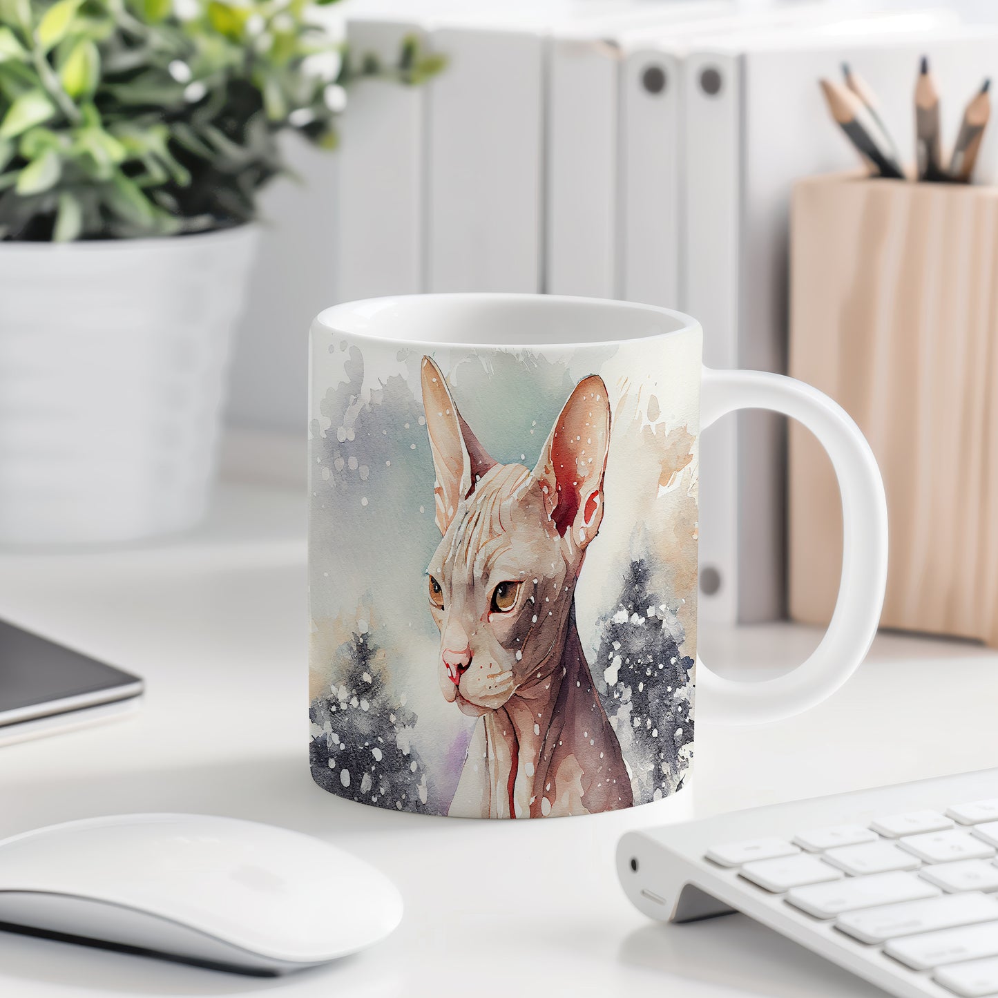 Hrnek se sphynxem v zimní krajině