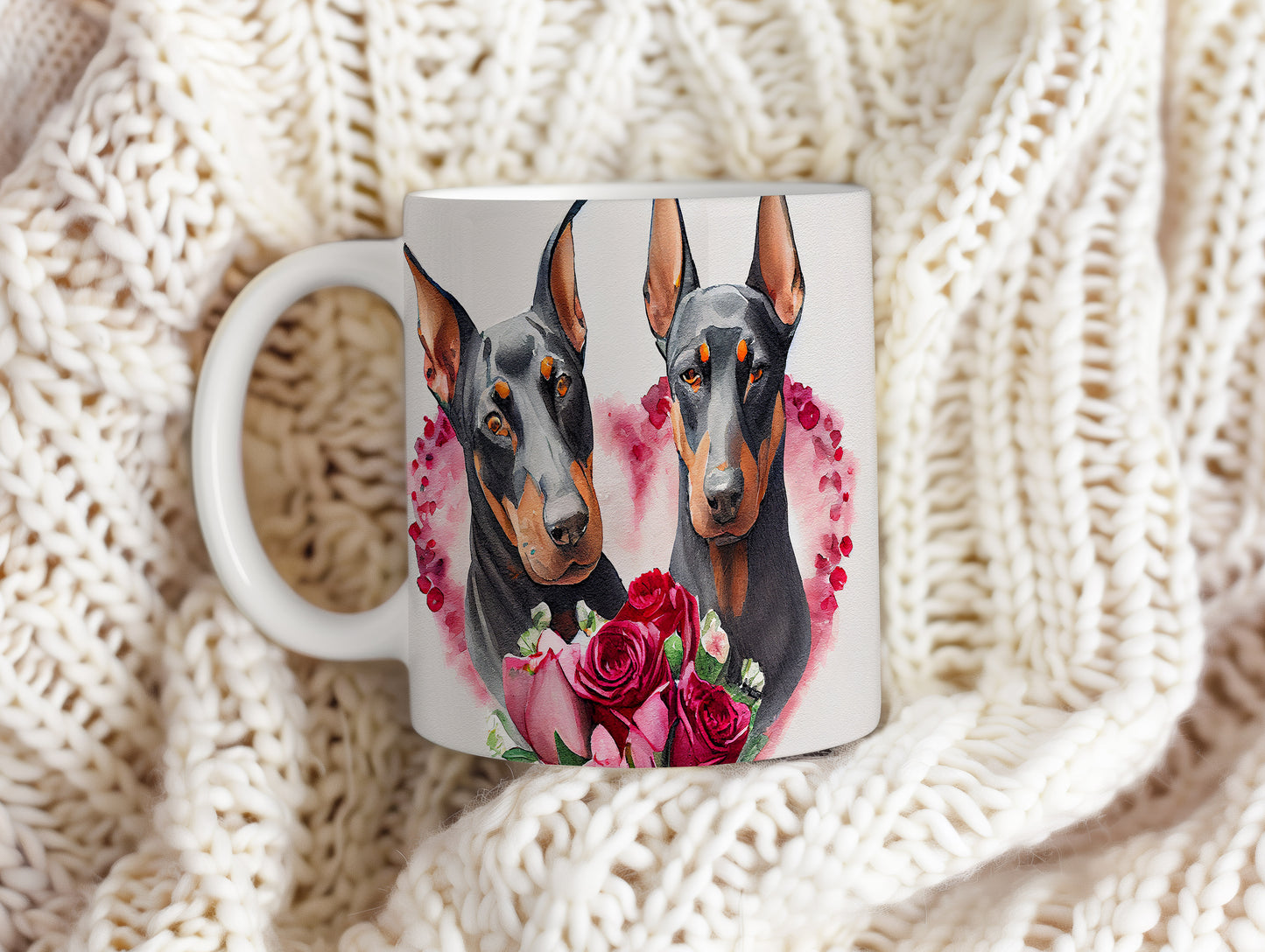Hrnek s dobermany a květinami