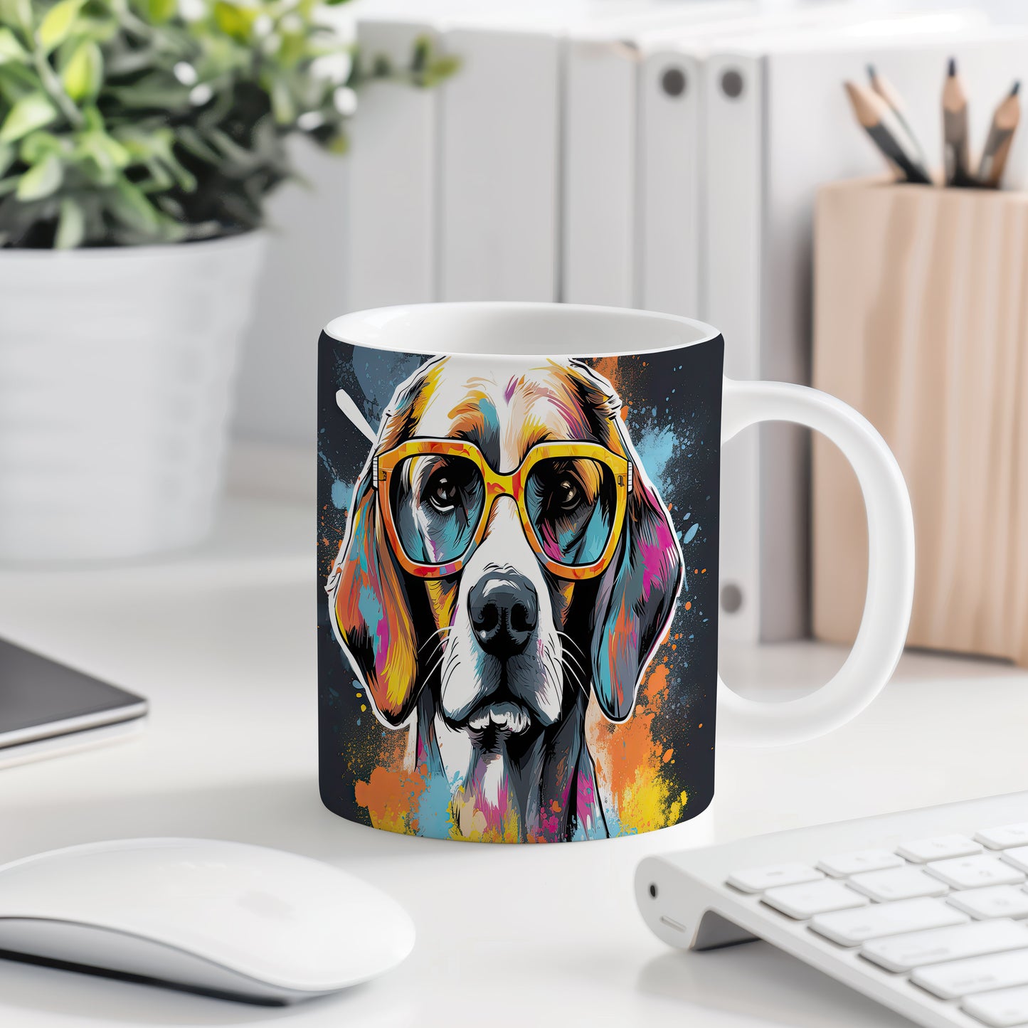 Hrnek s beagle psem a oranžovými brýlemi