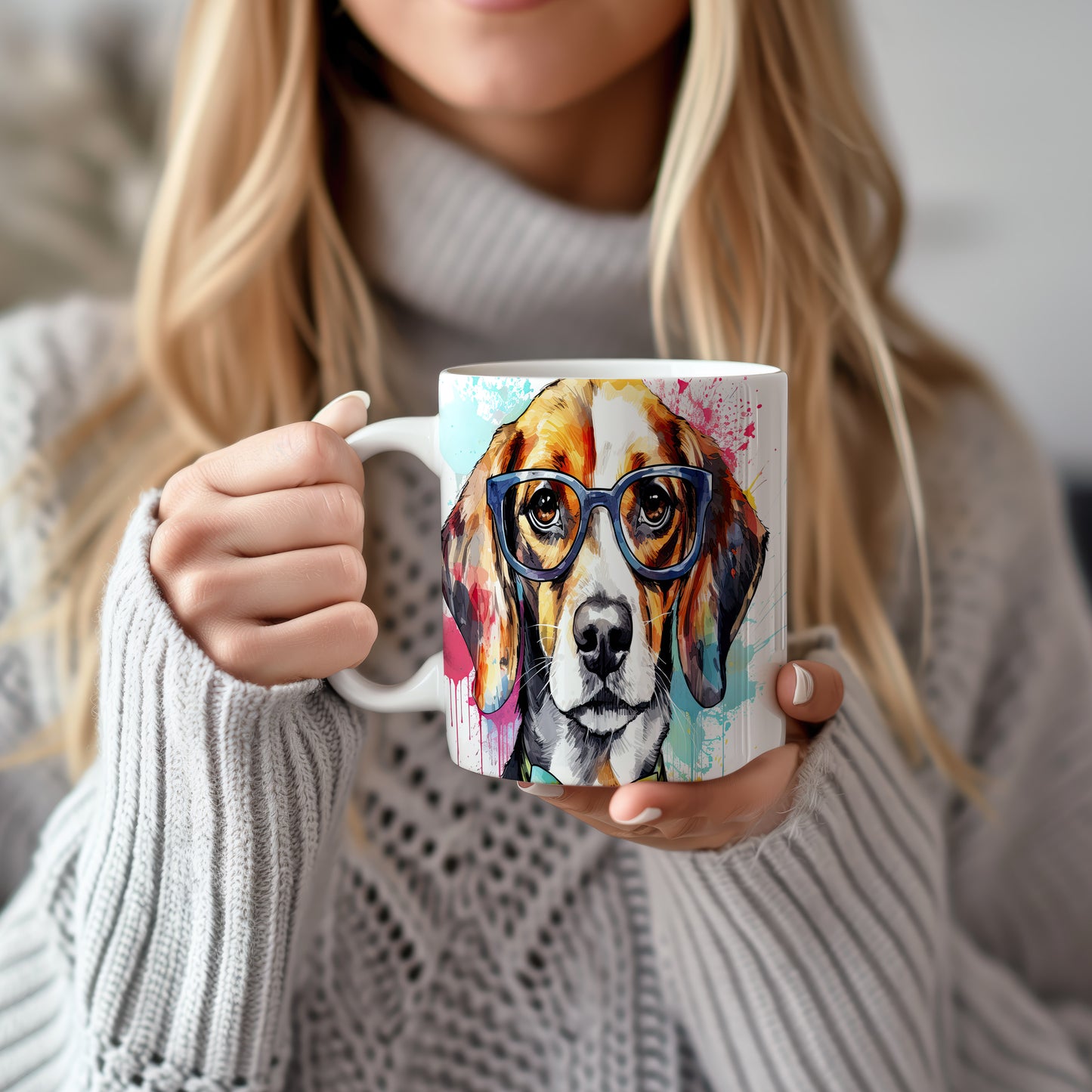 Hrnek s roztomilým beagle psem v brýlích – modrými detaily