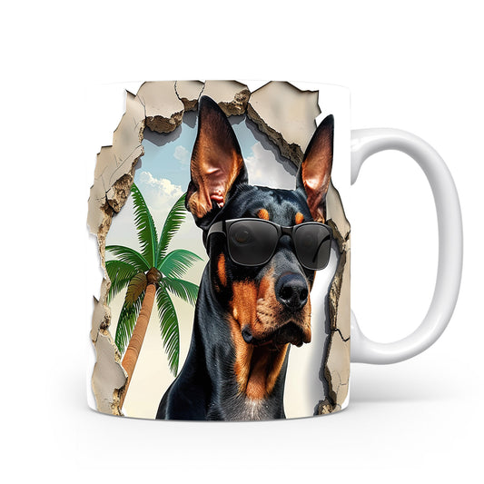 Hrnek s Dobermanem a slunečnými palmami