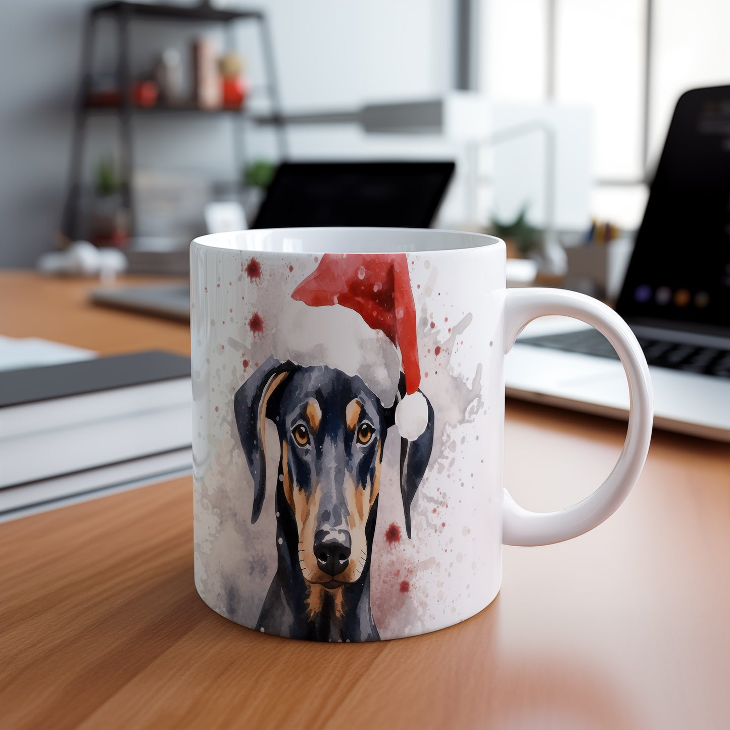 Hrnek s roztomilým dobermannem – černobílým motivem