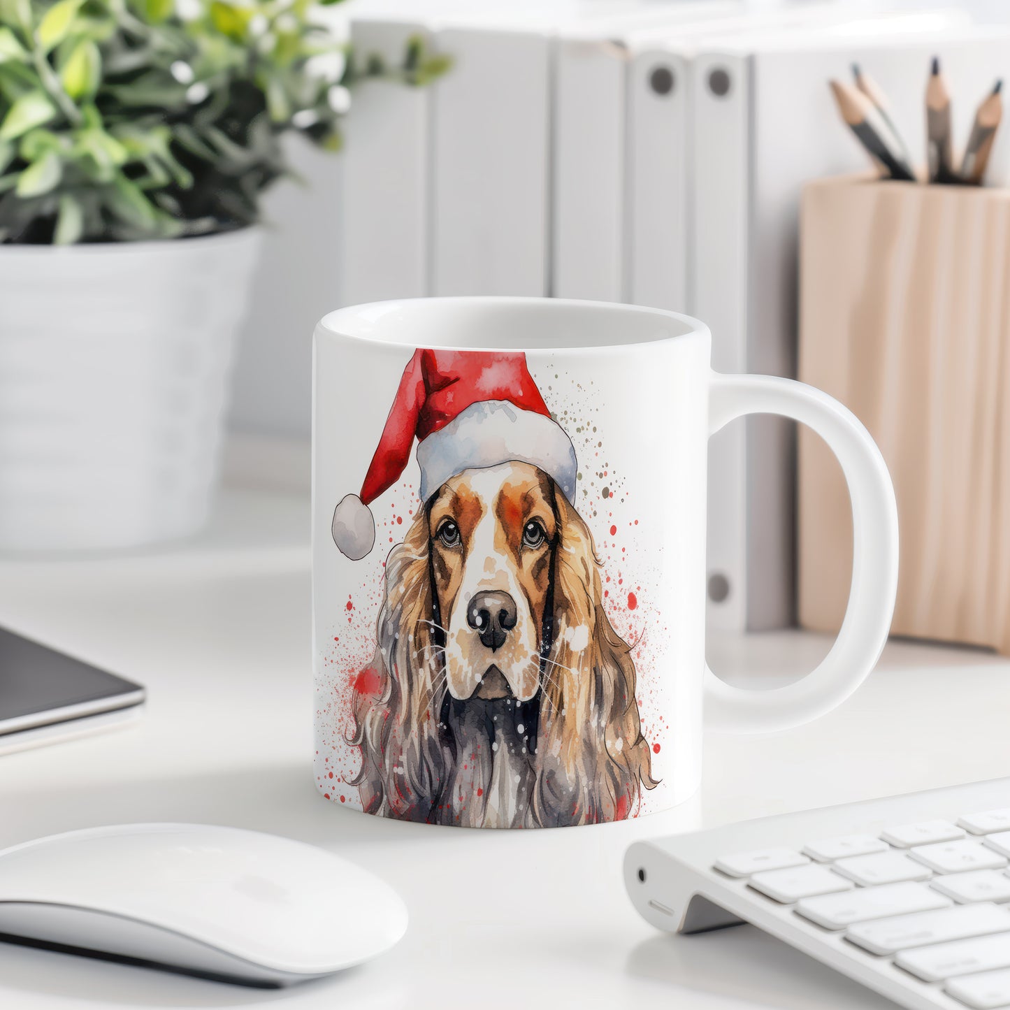 Hrnek s pejskem v Santa klobouku – černobílým motivem