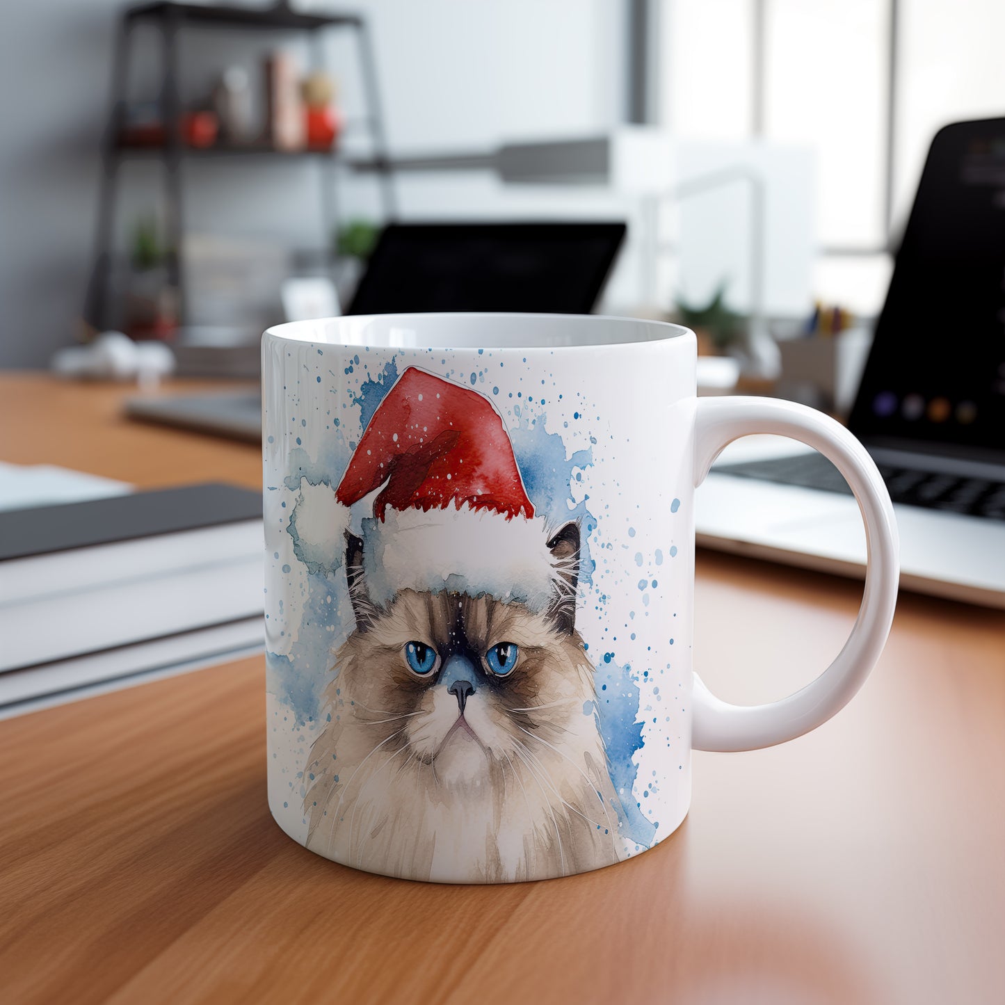 Hrnek s kočkou v čepici Santa – malířským vzhledem