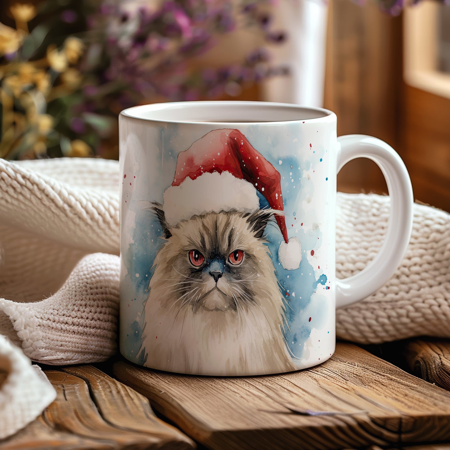 Hrnek s kočkou v čepici Santa – roztomilým motivem