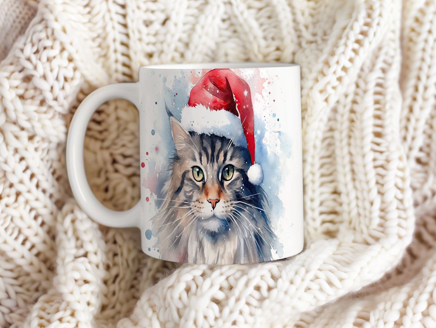 Hrnek s kočkou v čepici Santa – modrými detaily