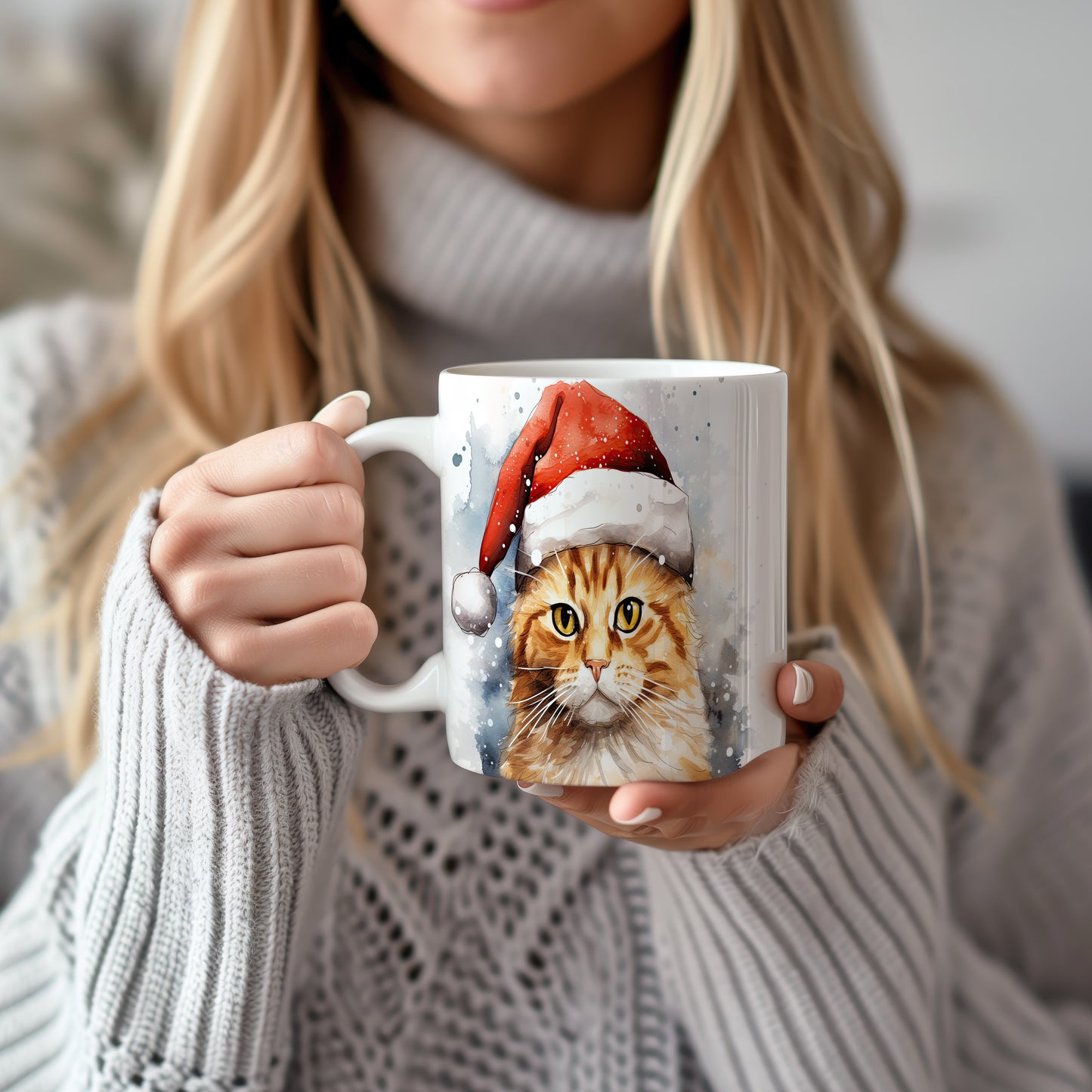 Hrnek s kočkou v čepici Santa Claus – modrými detaily
