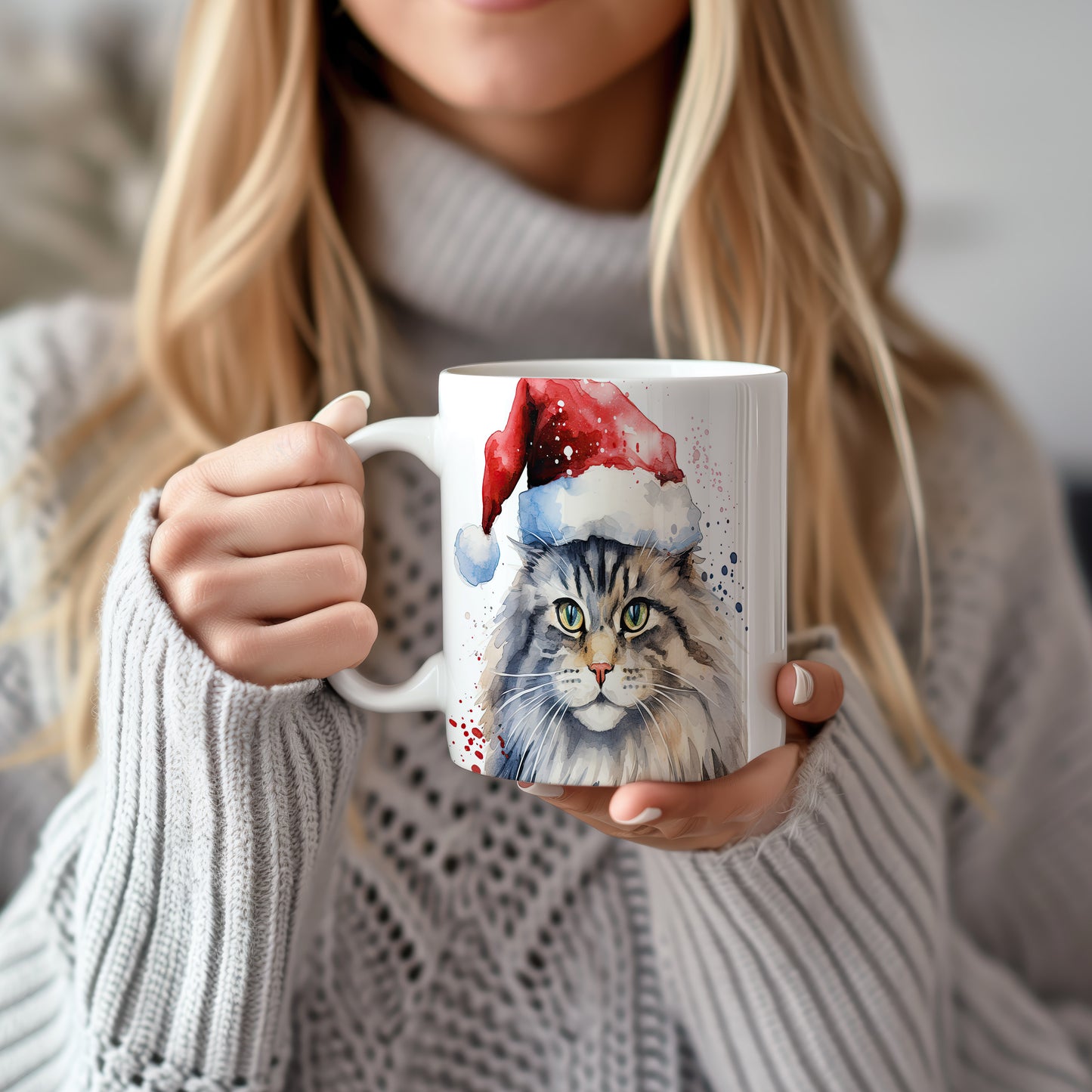 Hrnek s kočkou v čepici Santa Claus – černobílým motivem