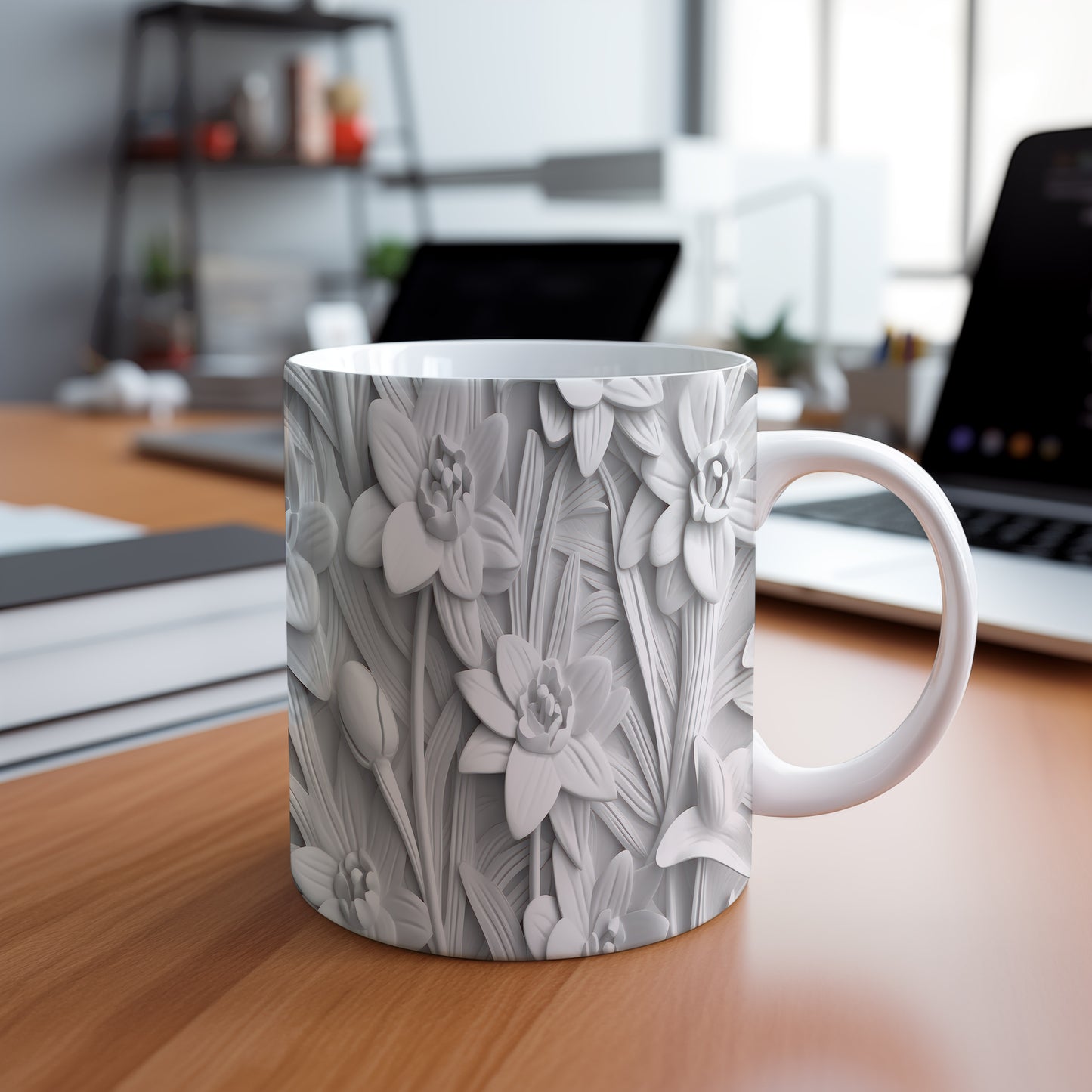 Hrnek s elegantním květinovým vzorem v bílé barvě – 3D efektem