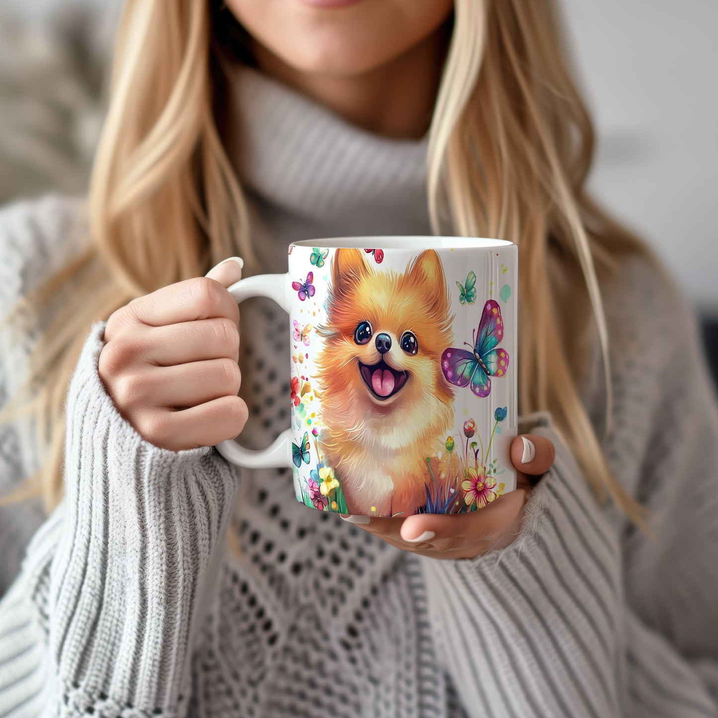 Hrnek s roztomilým pomeranianem – velkýma očima