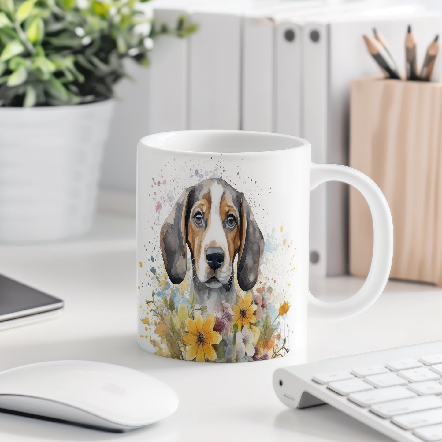 Hrnek s ilustrací beagle a květinami – originální dárek pro milovníky psů