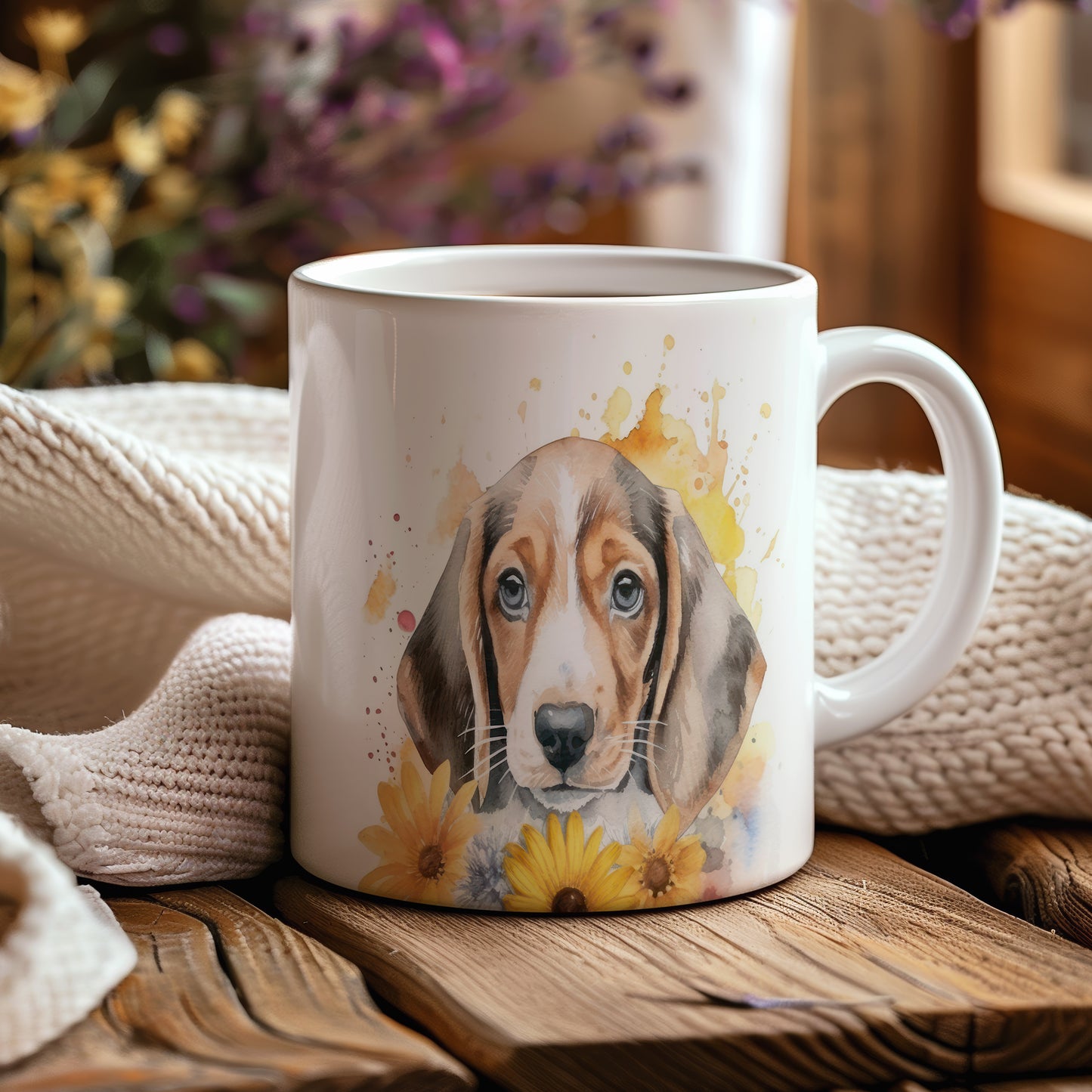 Hrnek s beagle štěnětem a květinovým motivem