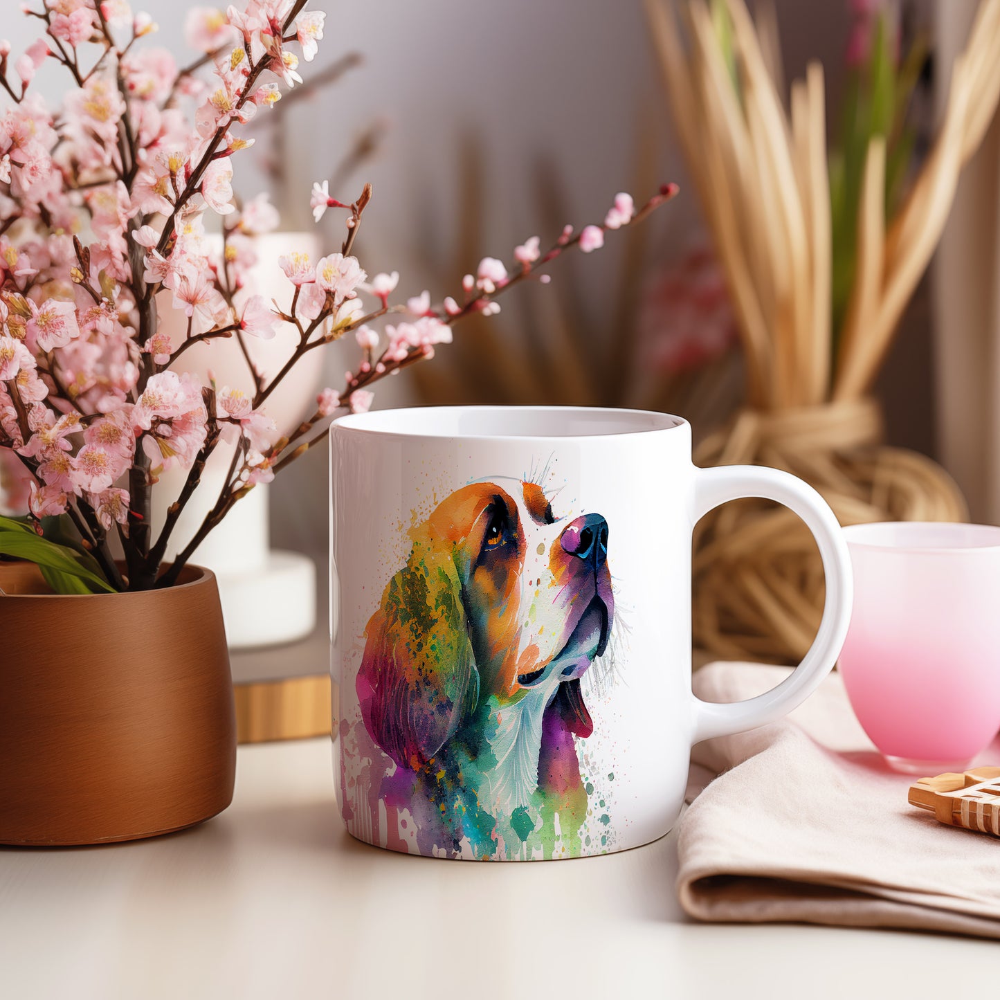 Barevný hrnek s malbou beagle - originální dárek pro milovníky psů